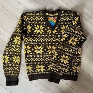 Vintage Wool Sweater, Size Medium/Large Yellow /Brown Geometrical Shapes V Neck